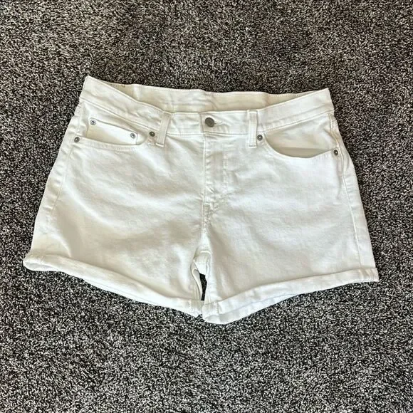 Levi Jean Shorts - Picture 1 of 4